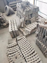 Grind plate